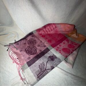 Pashmina multicolored plaid-esque design scarf